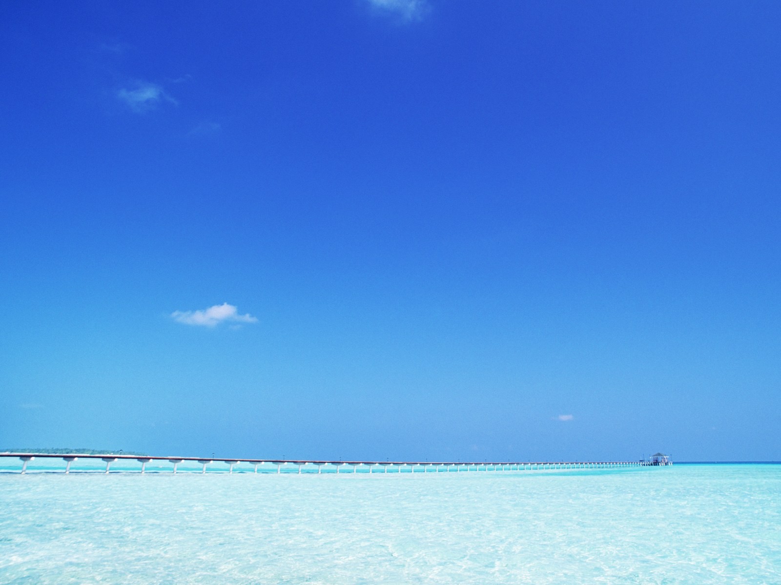 몰디브 물과 푸른 하늘 #22 - 1600x1200