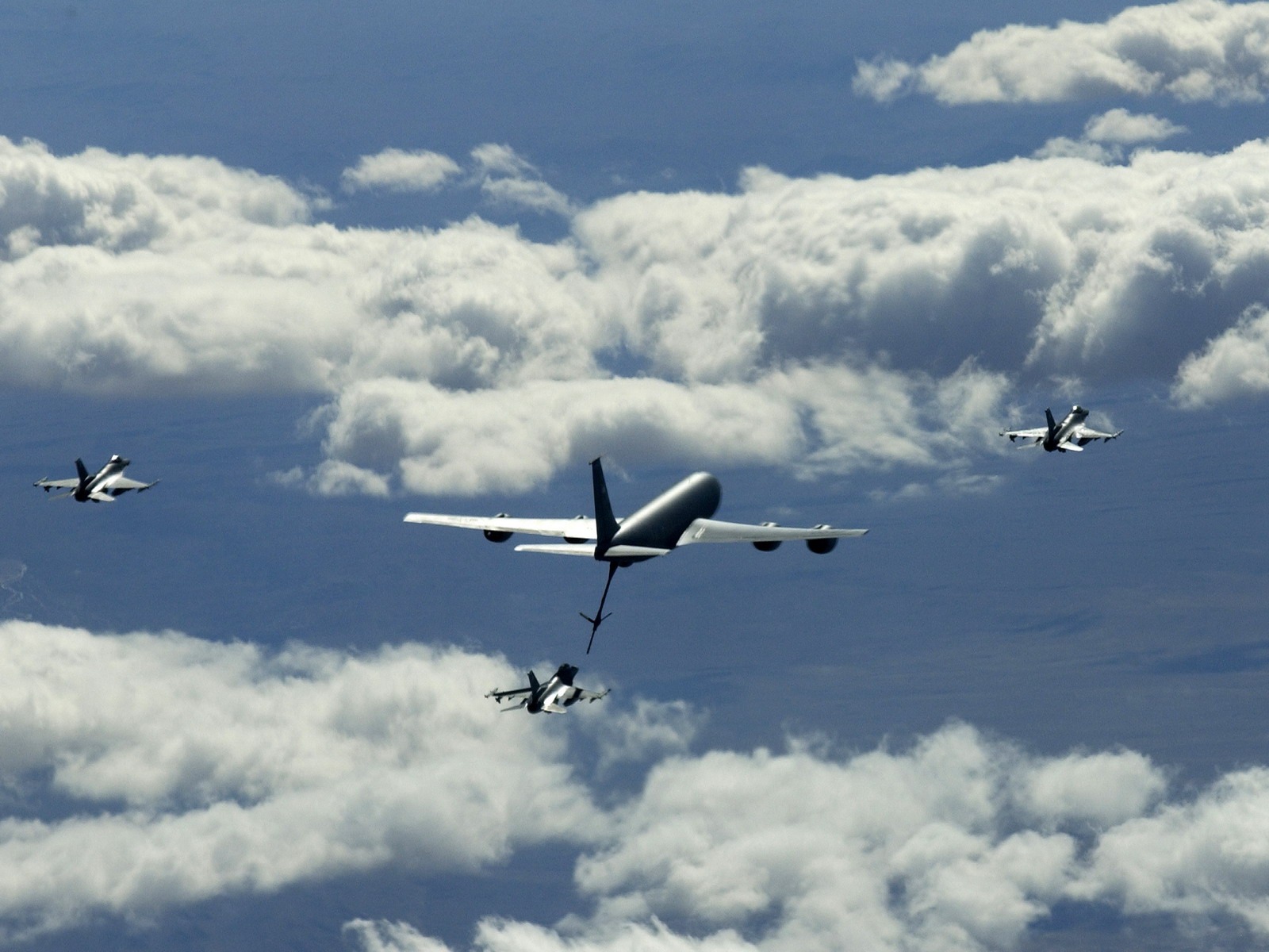 精選場面壯觀軍事壁紙 #4 - 1600x1200