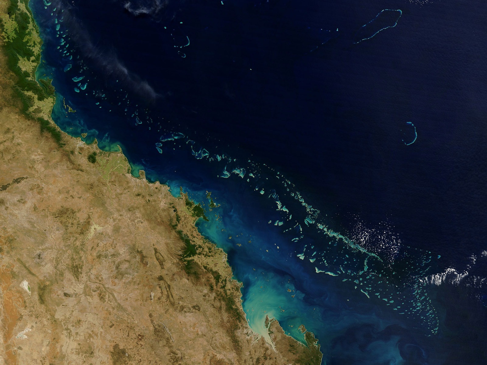HD wallpaper beautiful bird's-eye view of Earth #15 - 1600x1200