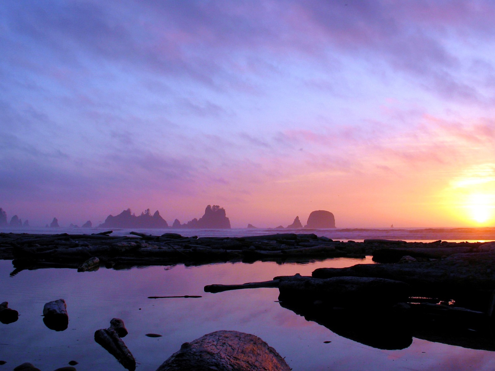 Windows7 官方主題壁紙 #22 - 1600x1200