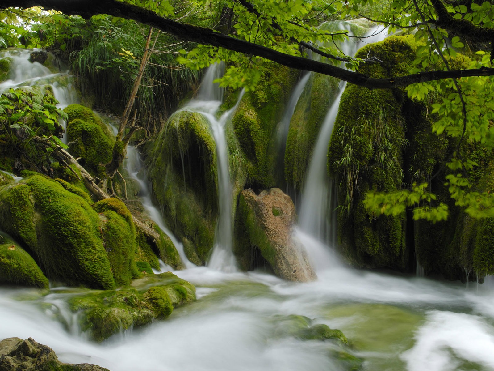 Vodní toky HD Tapety na plochu #26 - 1600x1200