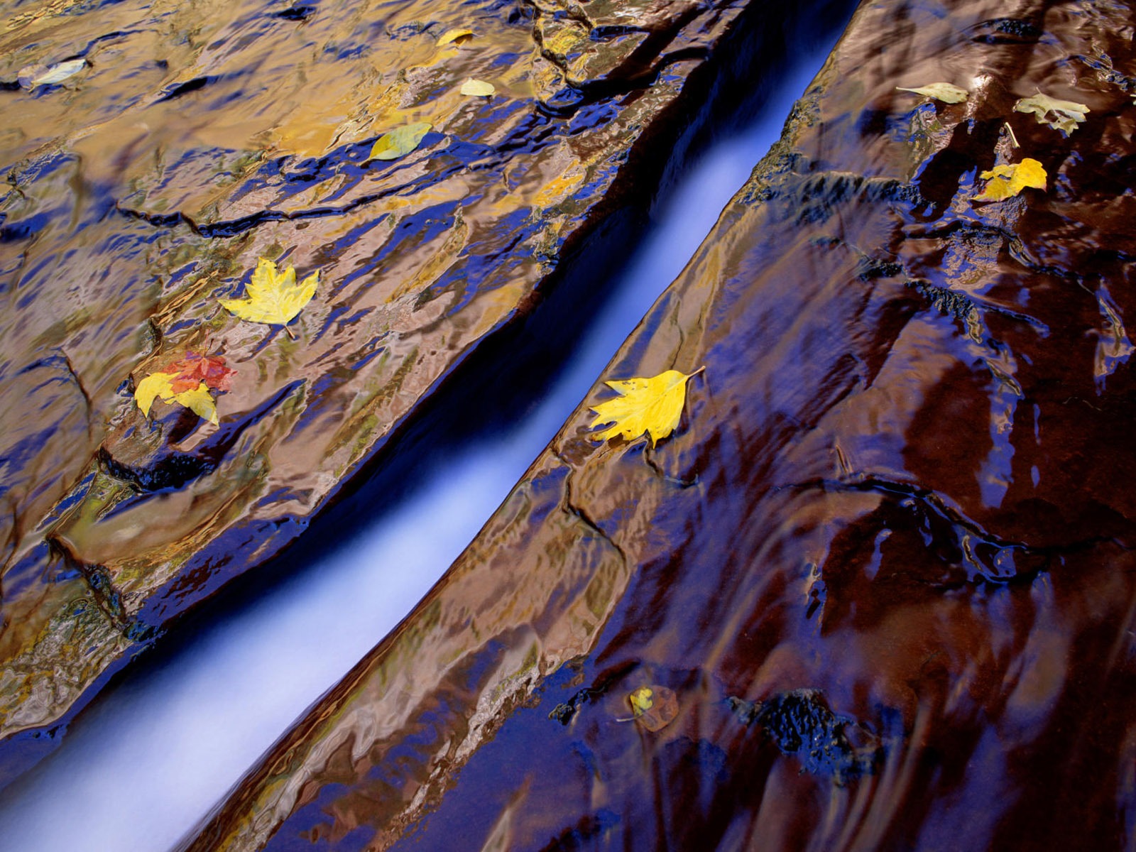 Water streams HD Wallpapers #36 - 1600x1200