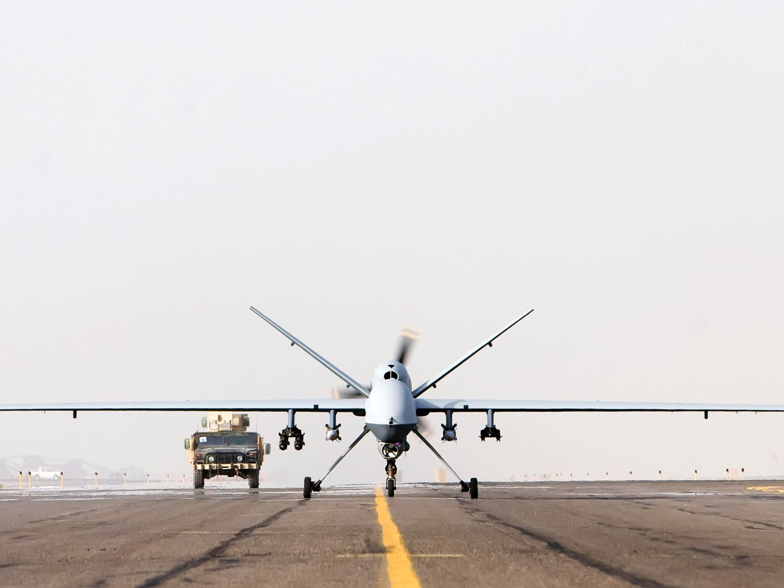 寬屏軍用飛機壁紙 #6 - 1600x1200