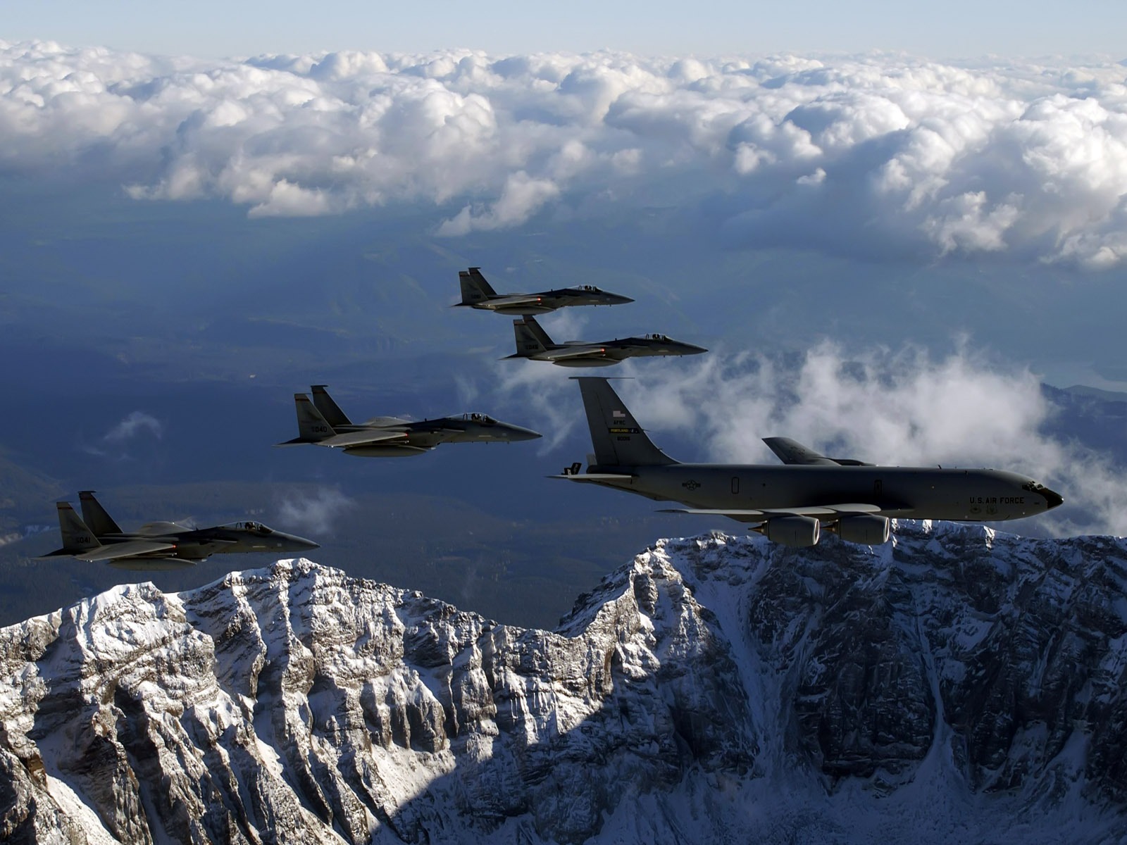 寬屏軍用飛機壁紙 #7 - 1600x1200