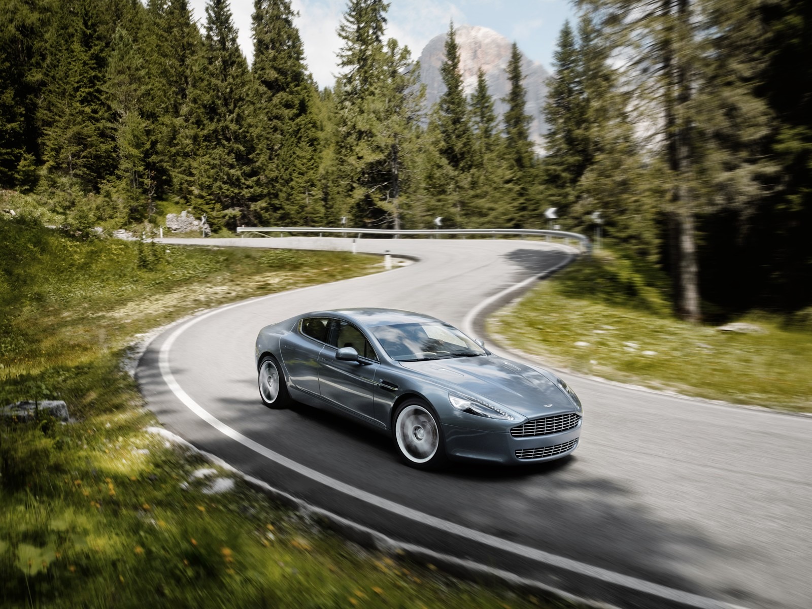 Aston Martin 阿斯頓·馬丁 壁紙(一) #20 - 1600x1200