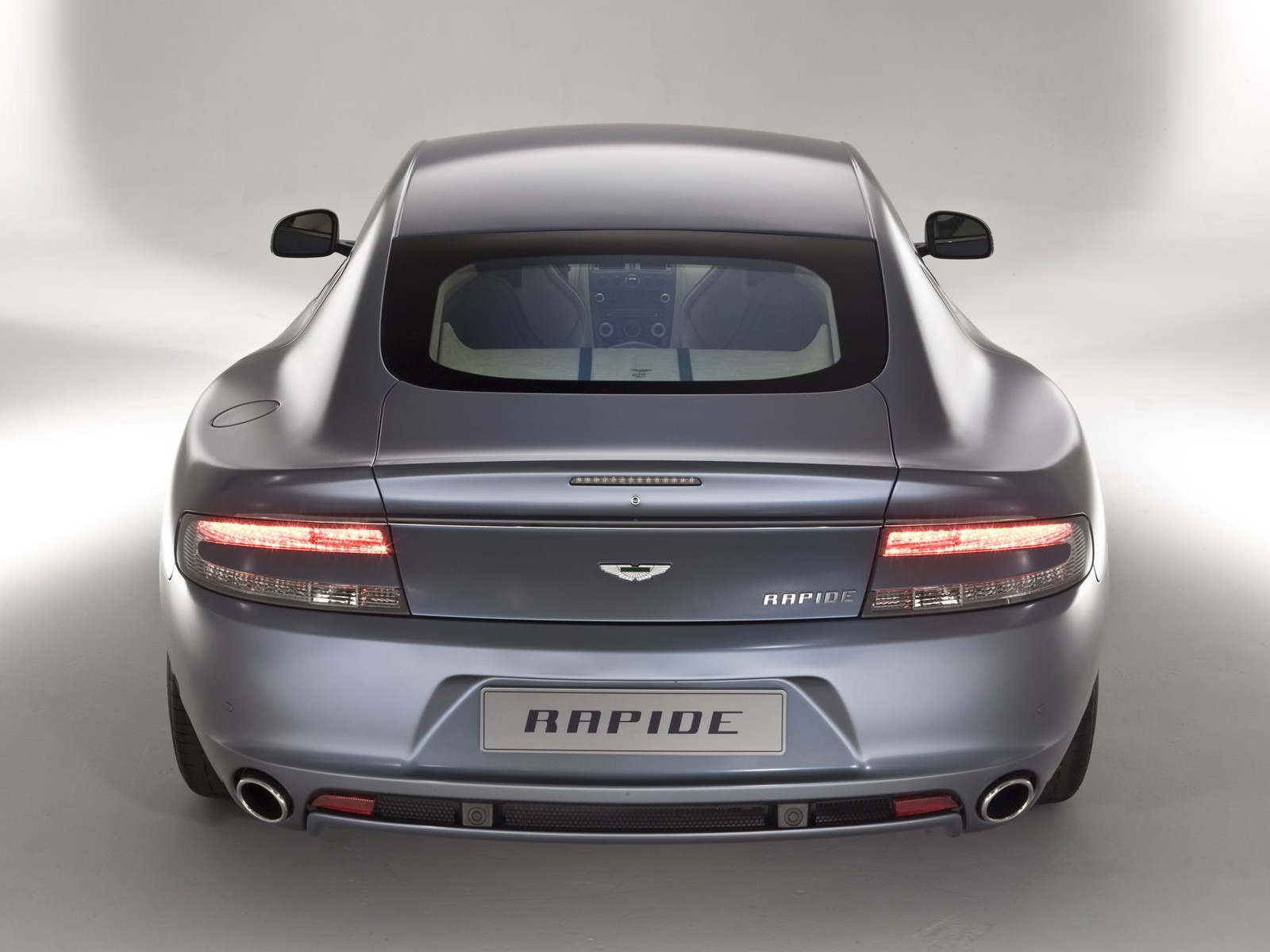 Aston Martin 阿斯頓·馬丁 壁紙(二) #12 - 1600x1200