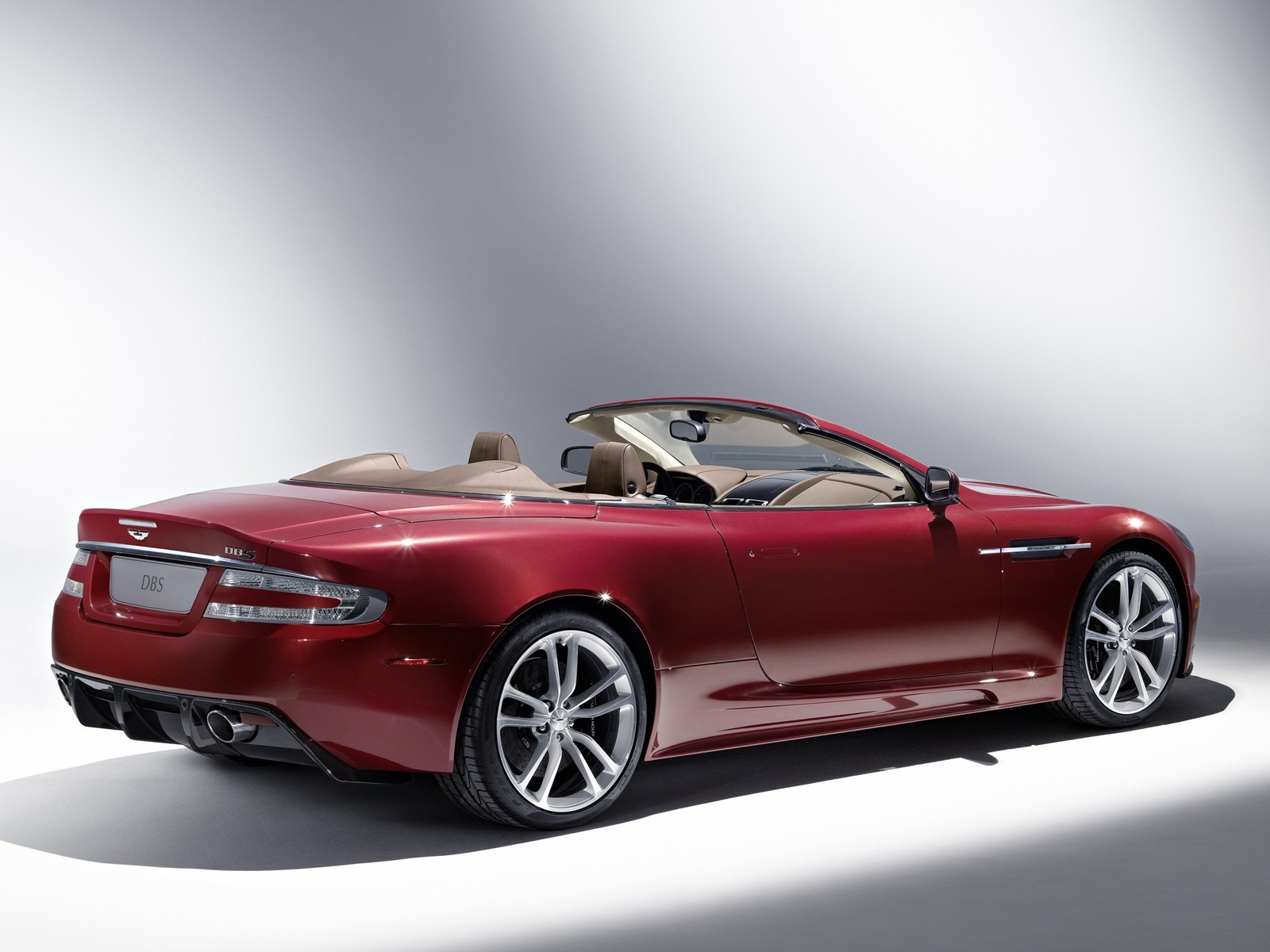 Aston Martin 阿斯頓·馬丁 壁紙(三) #4 - 1600x1200