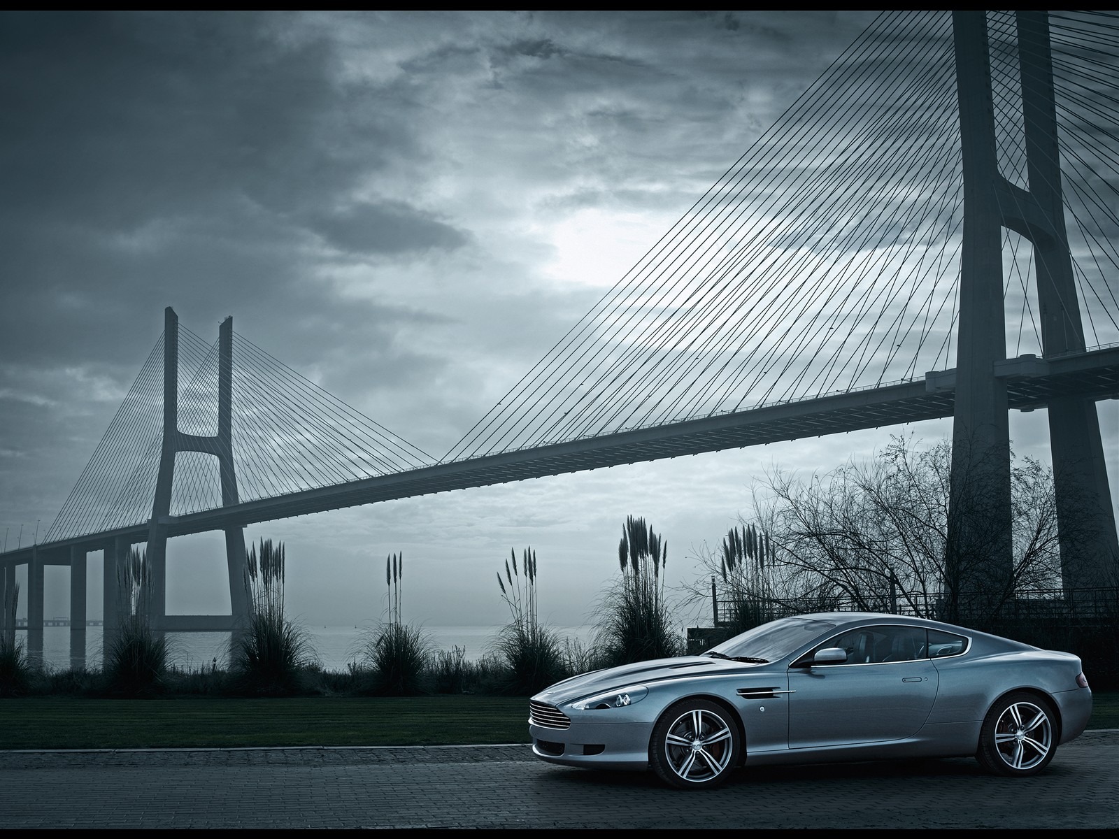 Aston Martin 阿斯頓·馬丁 壁紙(三) #17 - 1600x1200
