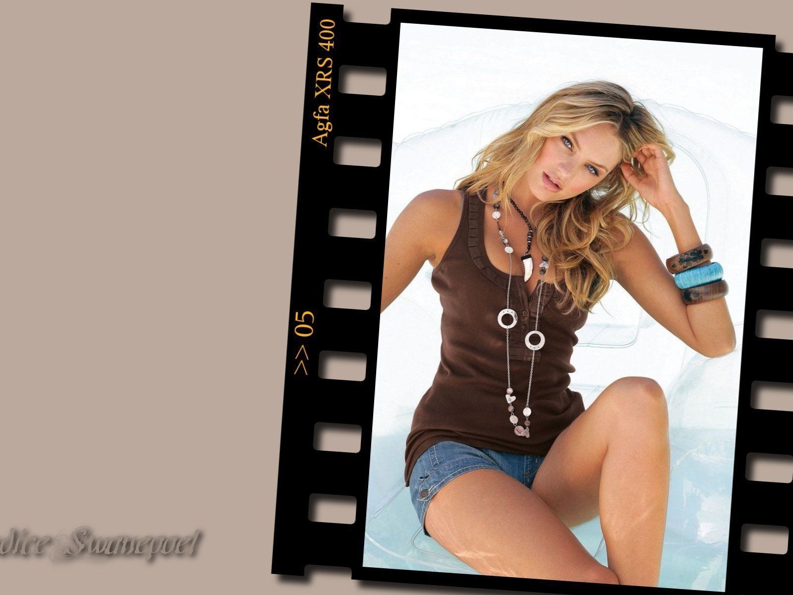 Candice Swanepoel beau fond d'écran #22 - 1600x1200