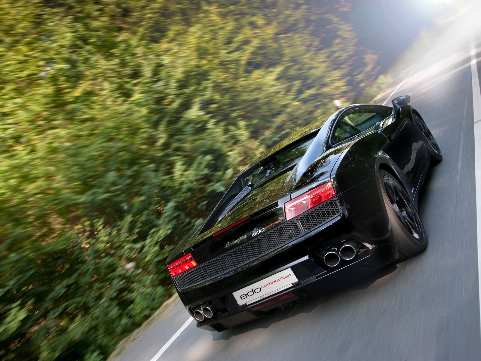 2010 Lamborghini Wallpaper #16 - 1600x1200