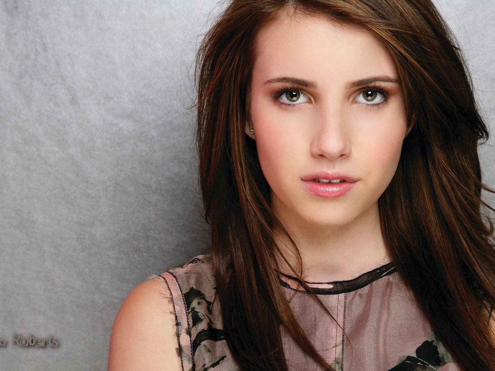 Emma Roberts 艾瑪·羅伯茨美女壁紙 #1 - 1600x1200
