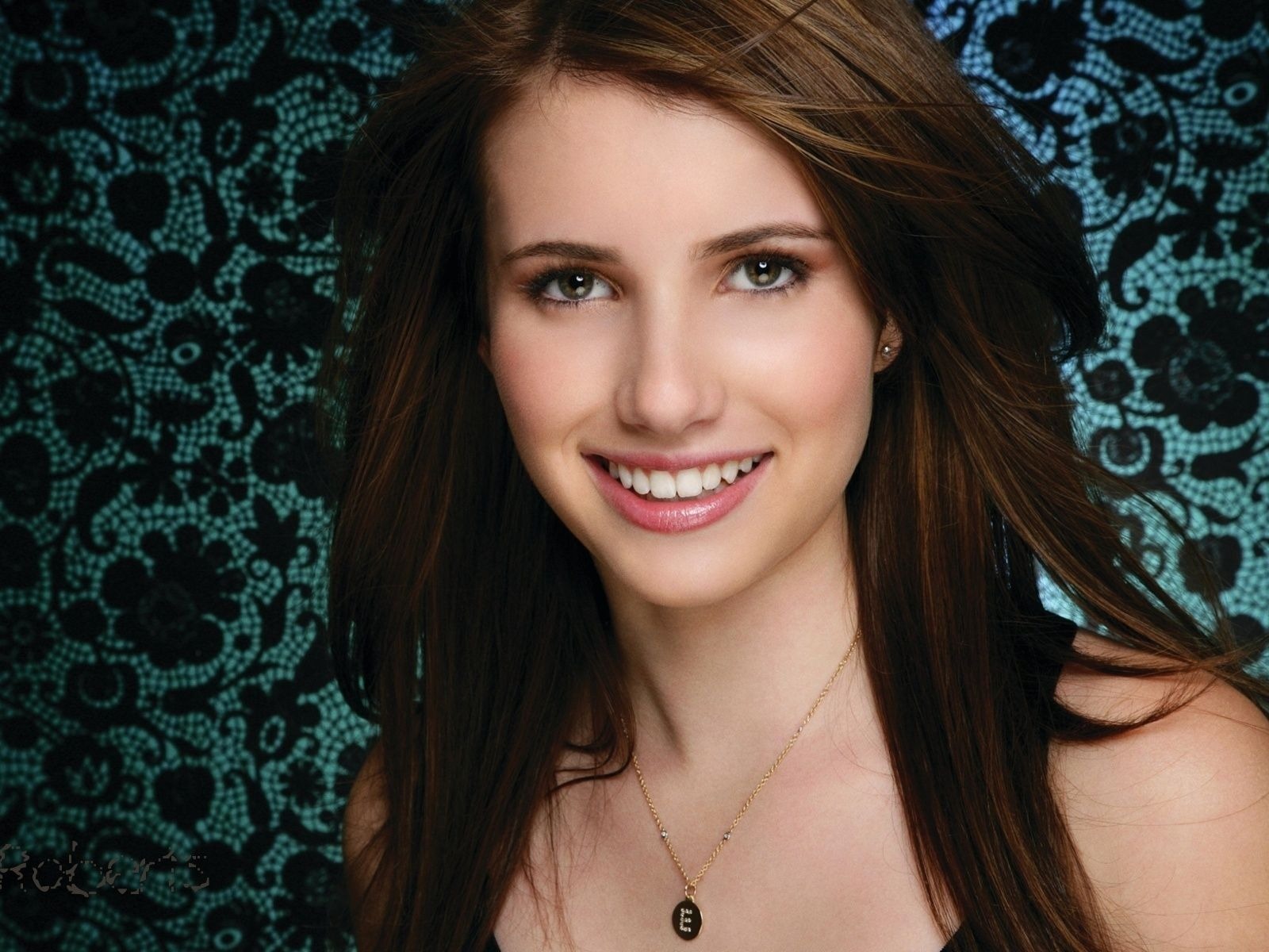 Emma Roberts krásnou tapetu #7 - 1600x1200