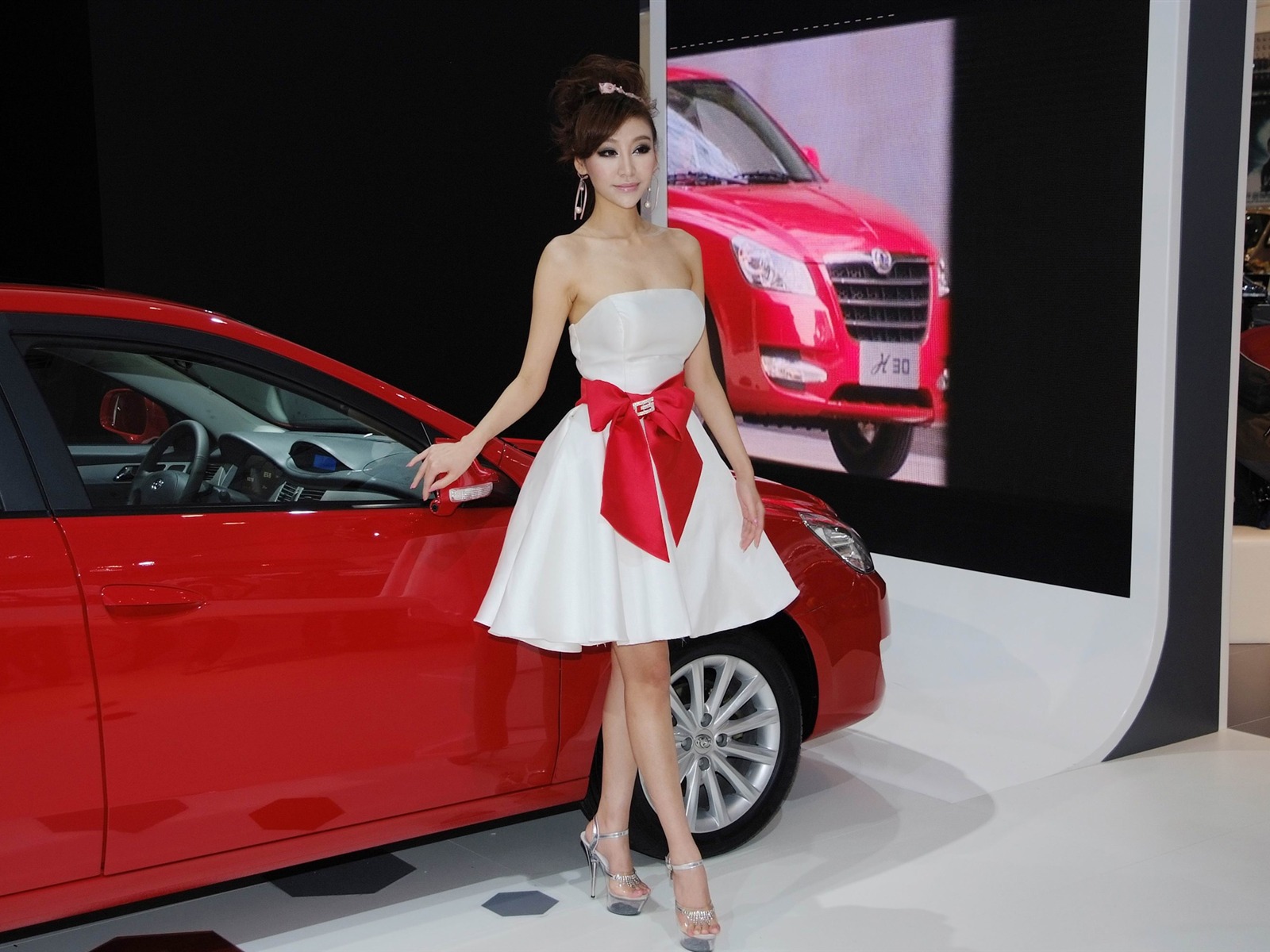 2010北京国际车展 美女车模 (螺纹钢作品)8 - 1600x1200