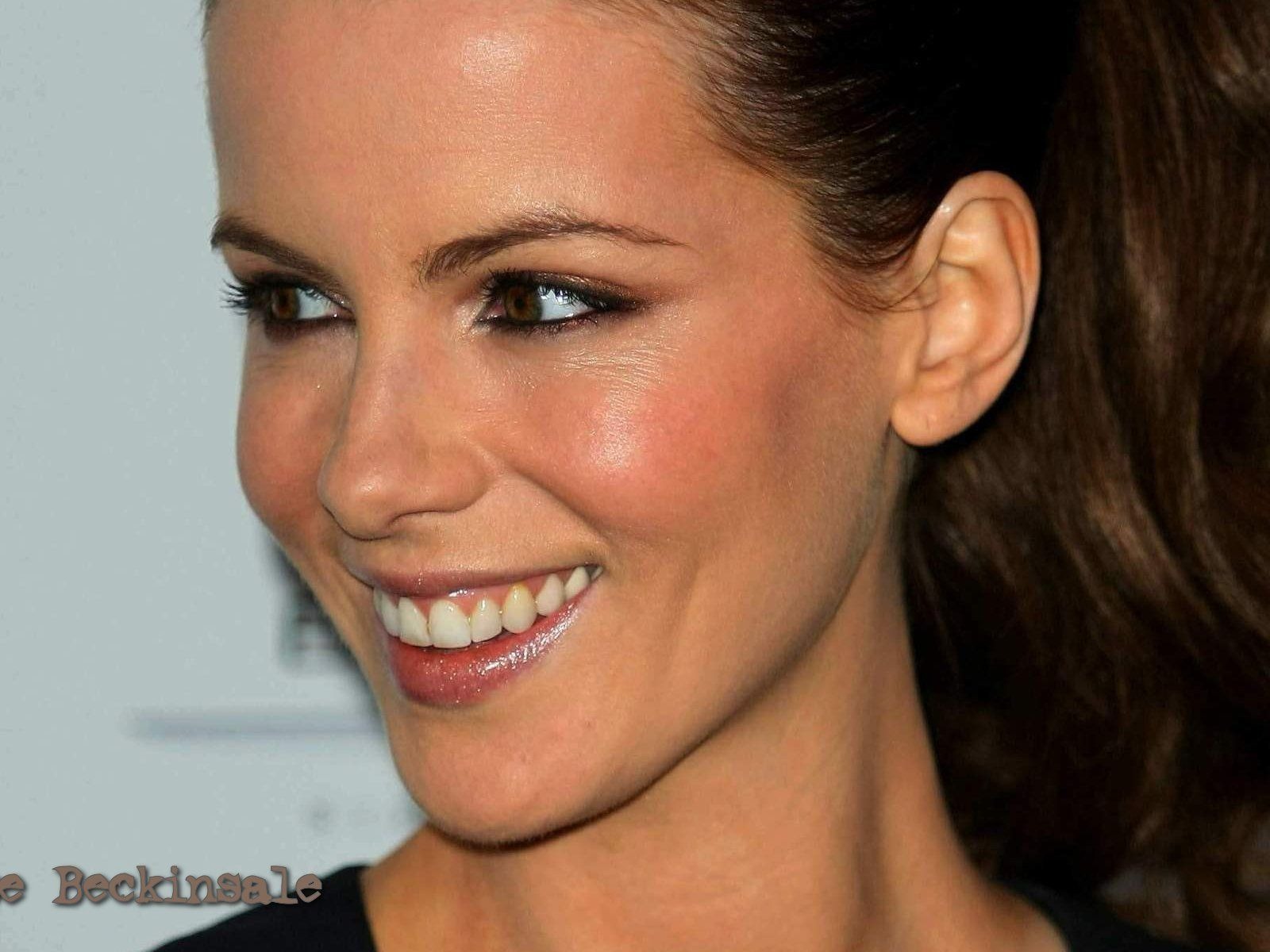 Kate Beckinsale hermoso fondo de pantalla #13 - 1600x1200