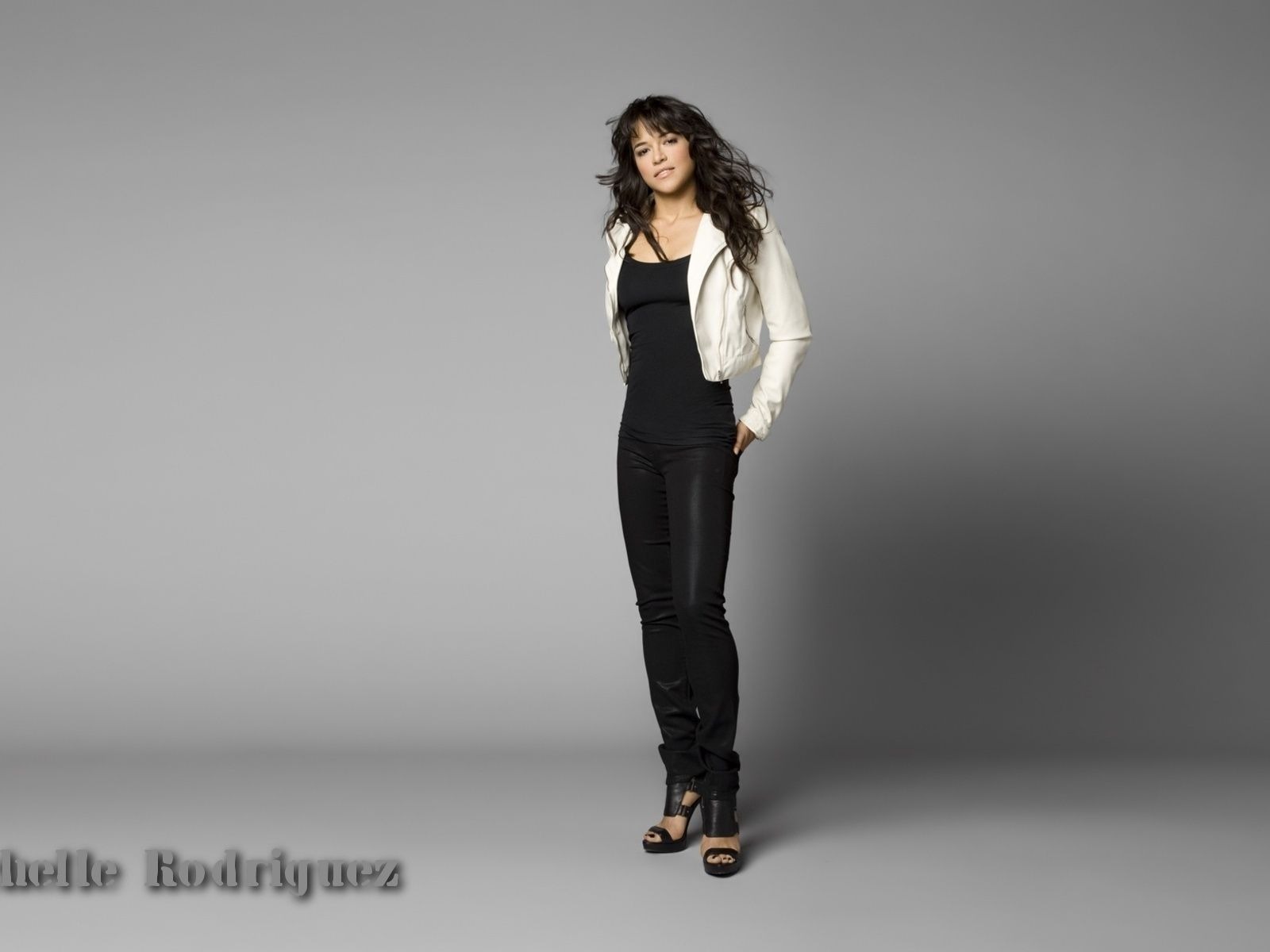Michelle Rodriguez 米歇爾·羅德里格茲美女壁紙 #11 - 1600x1200