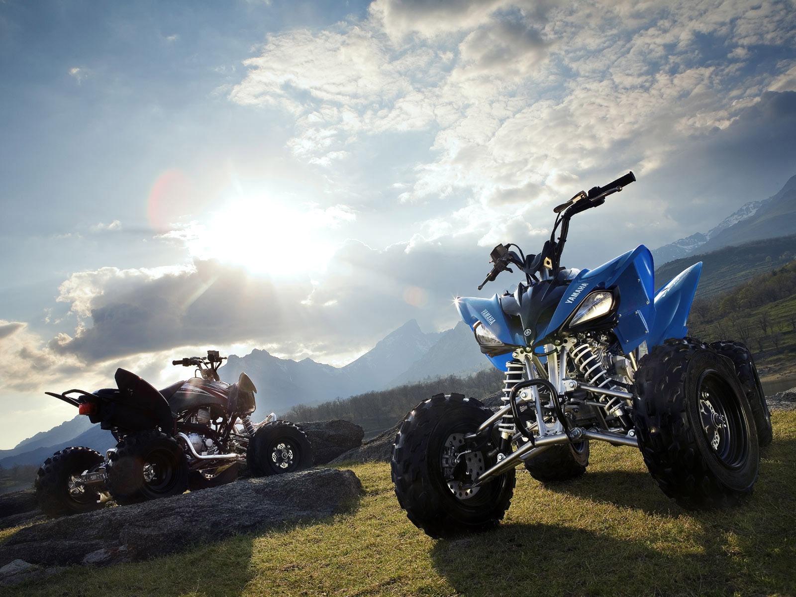 四輪 YAMAHA 壁紙(二) #7 - 1600x1200