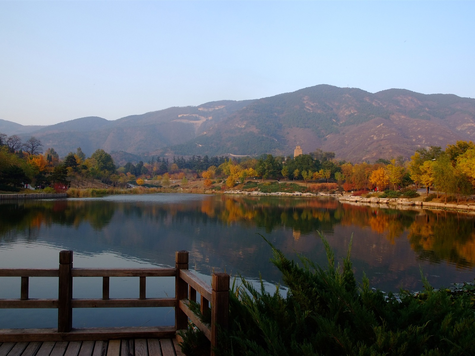 Xiangshan Herbst Garten (Bewehren) #15 - 1600x1200