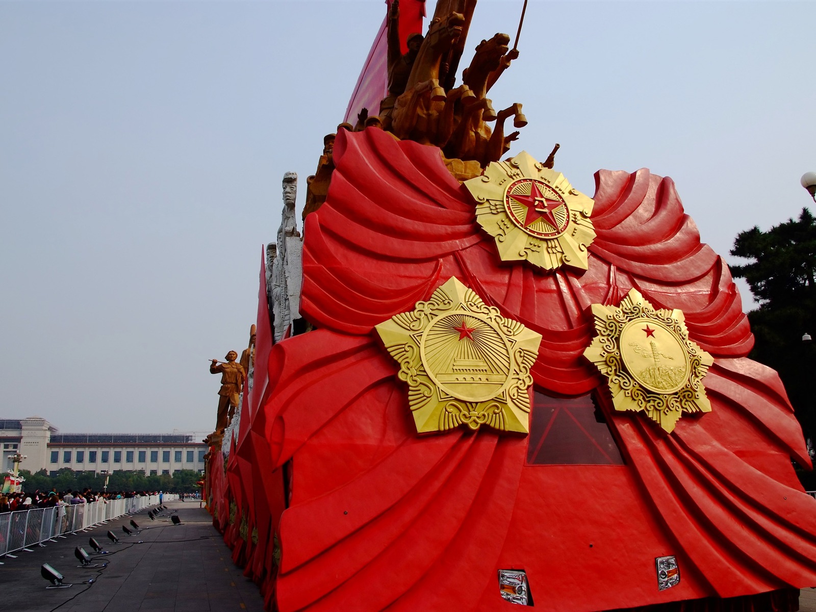 Kostüme, Tiananmen Square (Bewehren) #30 - 1600x1200