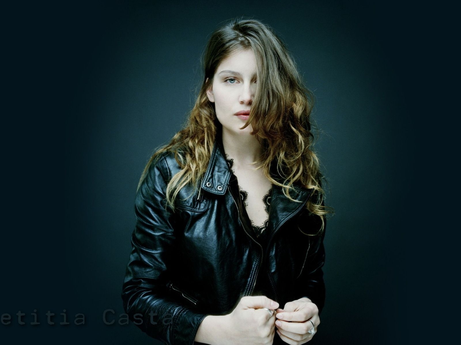 Laetitia Casta hermoso fondo de pantalla #8 - 1600x1200