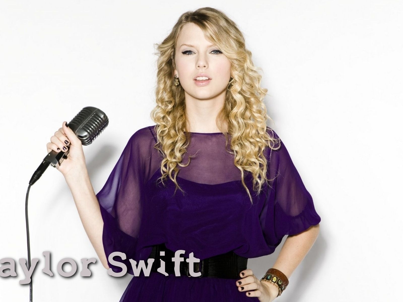 Taylor Swift krásnou tapetu #38 - 1600x1200