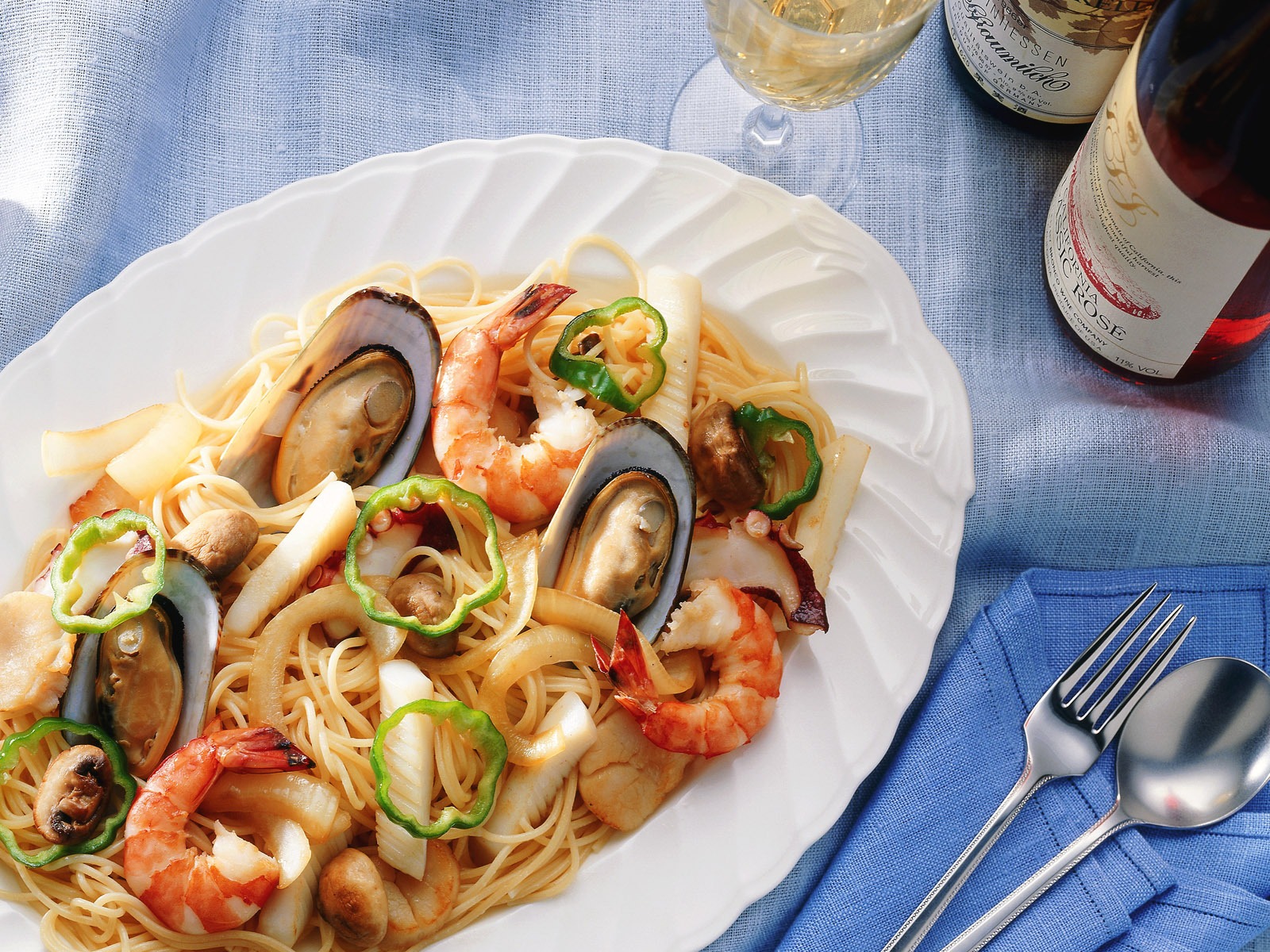 Gourmet dinner wallpaper (2) #3 - 1600x1200