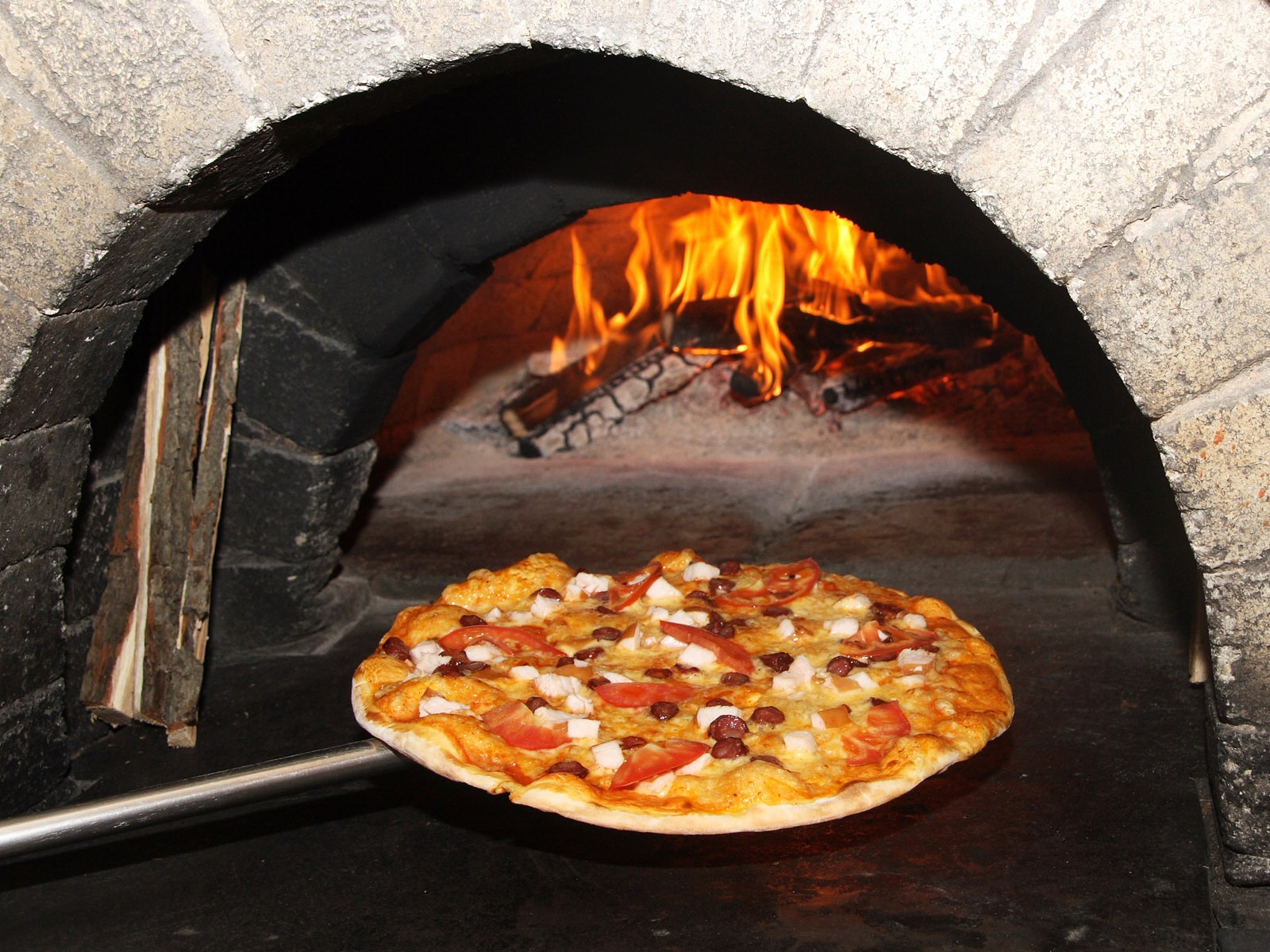 Pizza Food Wallpaper (3) #15 - 1600x1200