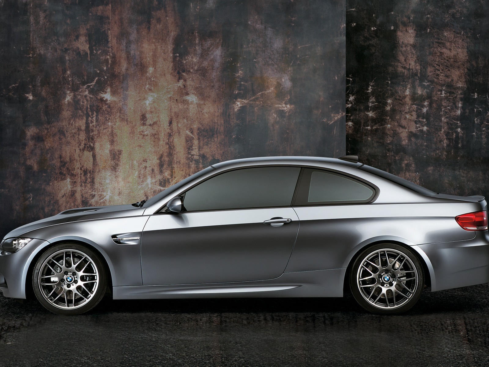 BMW concept car wallpaper (2) #3 - 1600x1200