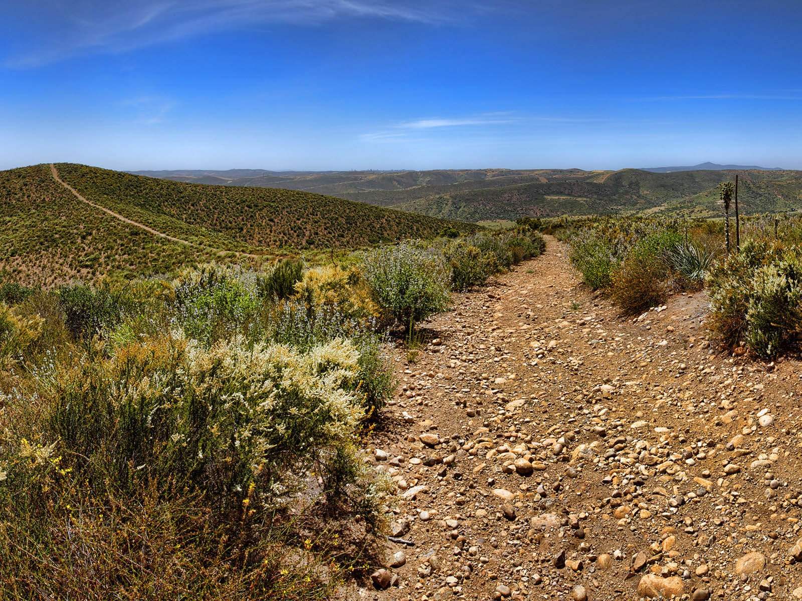 Mountain Valley paysage fond d'écran (2) #2 - 1600x1200