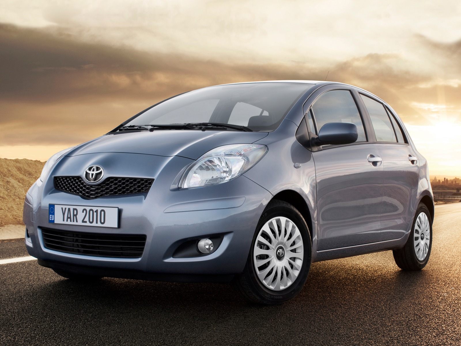 Toyota Yaris - 2010 豐田 #4 - 1600x1200