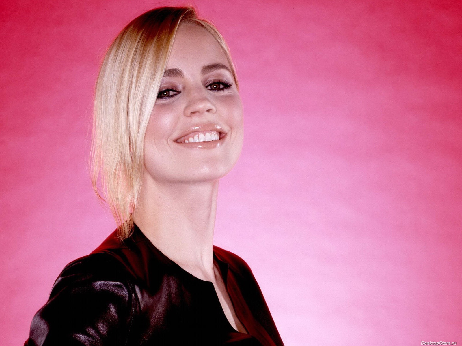 Melissa George 梅麗莎·喬治 美女壁紙 #4 - 1600x1200