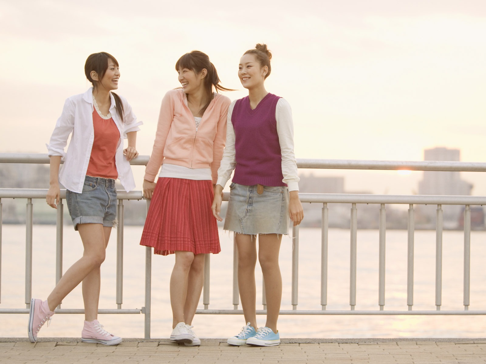 Lives of women HD wallpaper (5) #20 - 1600x1200
