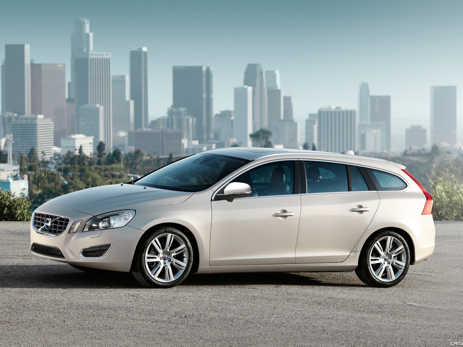 Volvo V60 - 2010 沃爾沃 #1 - 1600x1200