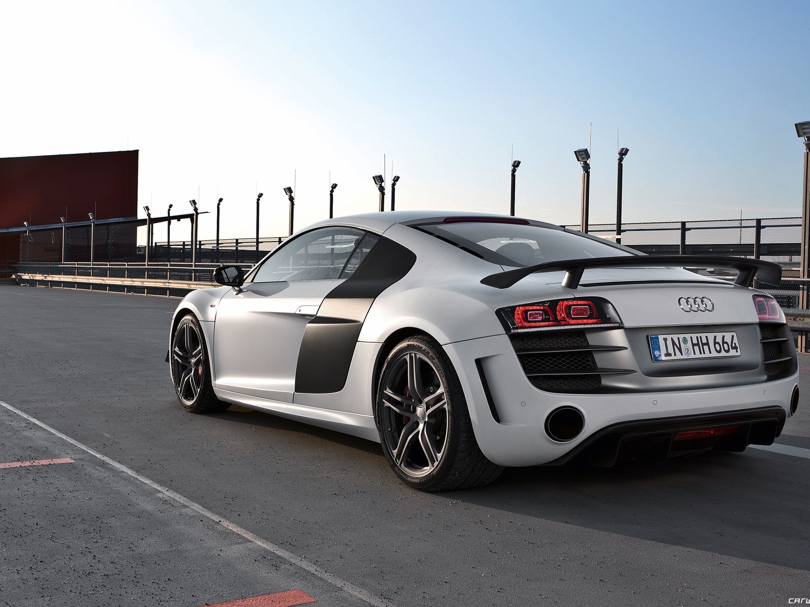 Audi R8 GT - 2010 HD Wallpaper #4 - 1600x1200