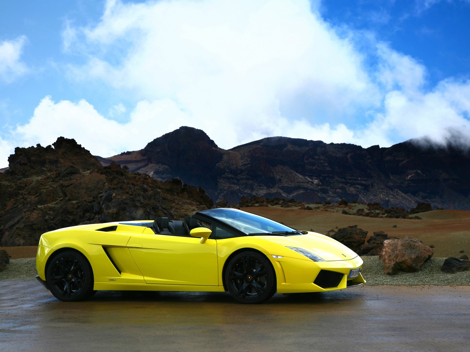 Lamborghini Gallardo LP560-4 Spyder - 2009 HD Wallpaper #9 - 1600x1200