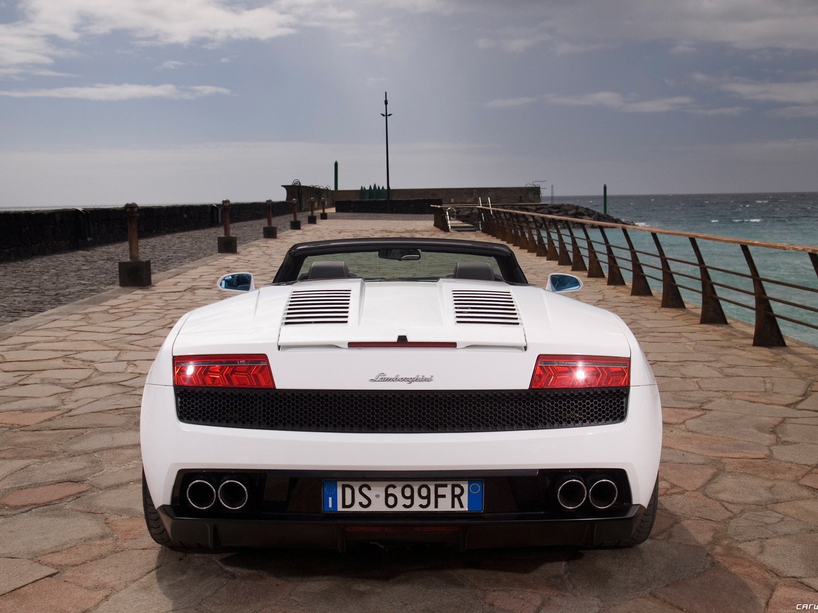 Lamborghini Gallardo LP560-4 Spyder - 2009 HD wallpaper #29 - 1600x1200