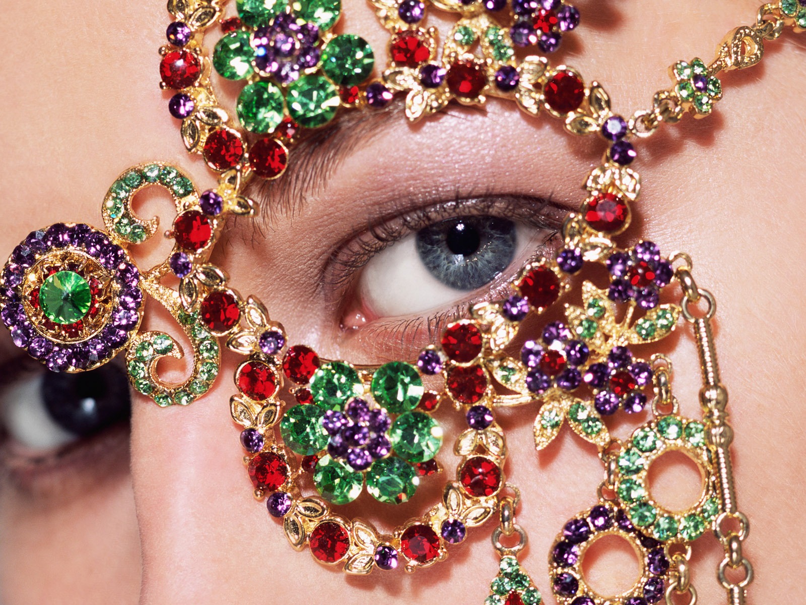 Women face close-up wallpaper (2) #1 - 1600x1200