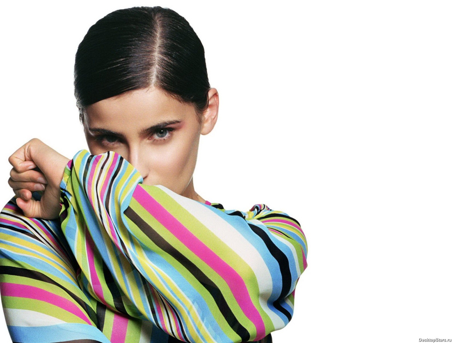 Nelly Furtado 妮莉·費塔朵 美女壁紙 #4 - 1600x1200