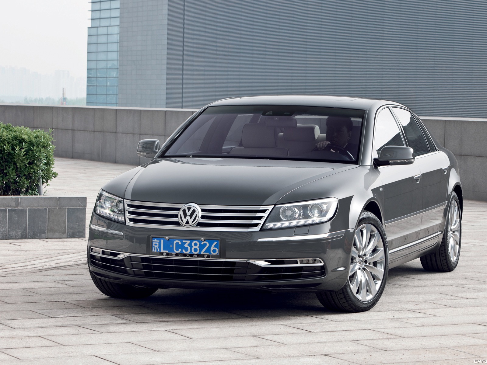 Volkswagen Phaeton W12 long wheelbase - 2010 大眾 #7 - 1600x1200