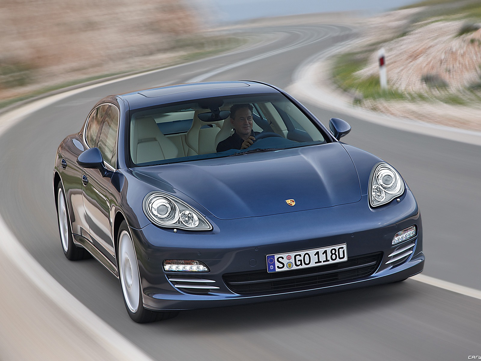 Porsche Panamera 4S - 2009 HD wallpaper #3 - 1600x1200