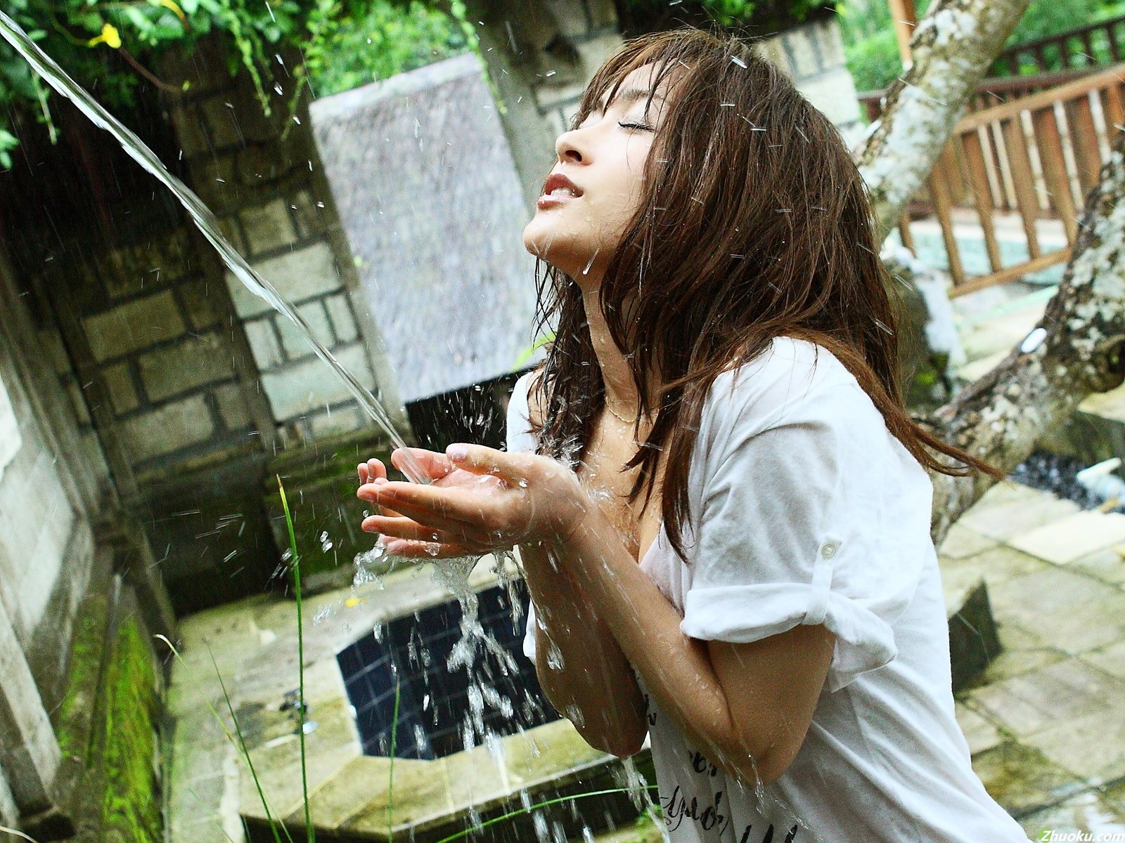 朝美恵香 美女壁紙 #3 - 1600x1200