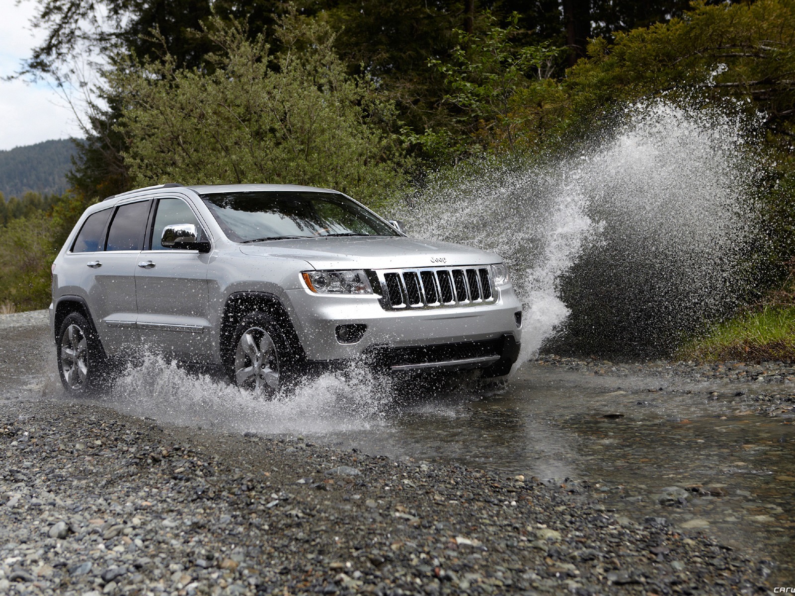 Jeep Grand Cherokee - 2011 HD wallpaper #10 - 1600x1200