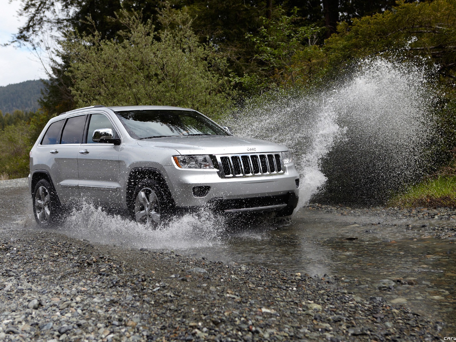 Jeep Grand Cherokee - 2011 fonds d'écran HD #10 - 1600x1200