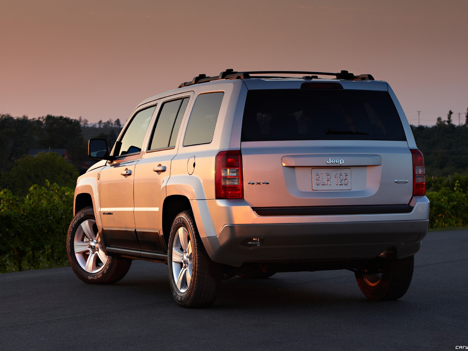 Jeep Patriot - 2011 HD wallpaper #6 - 1600x1200