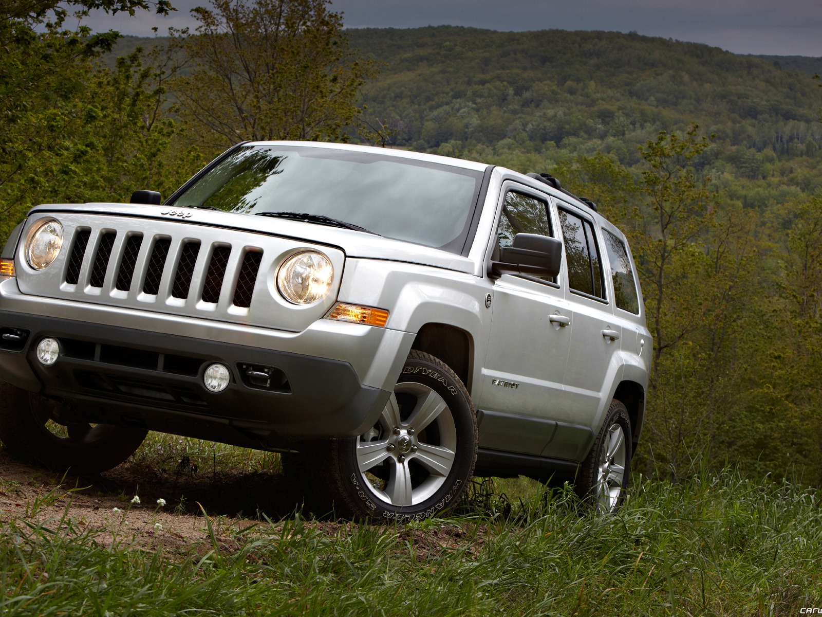 Jeep Patriot - 2011 HD wallpaper #10 - 1600x1200