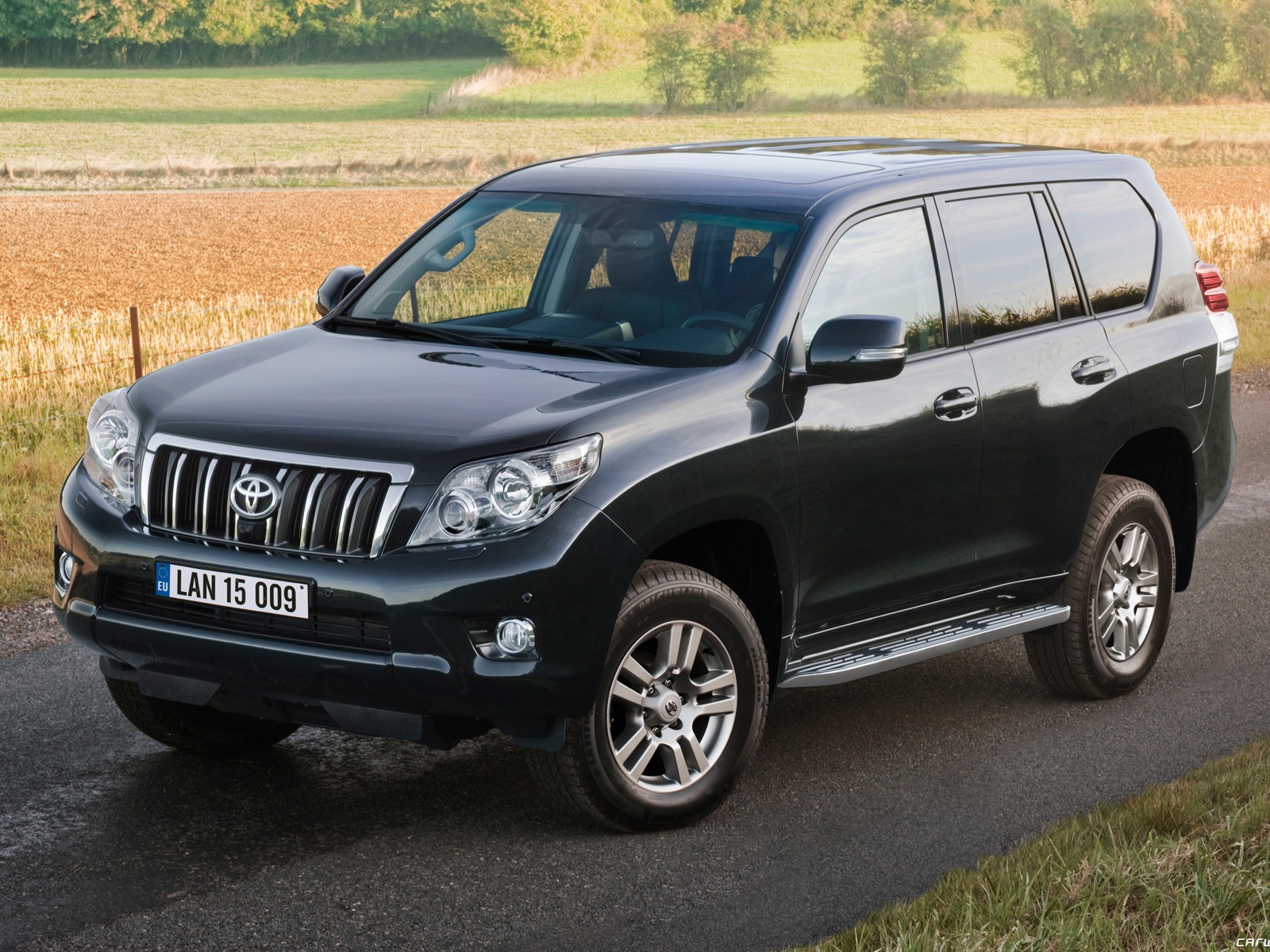Toyota Land Cruiser Prado - 2009 HD wallpaper #16 - 1600x1200