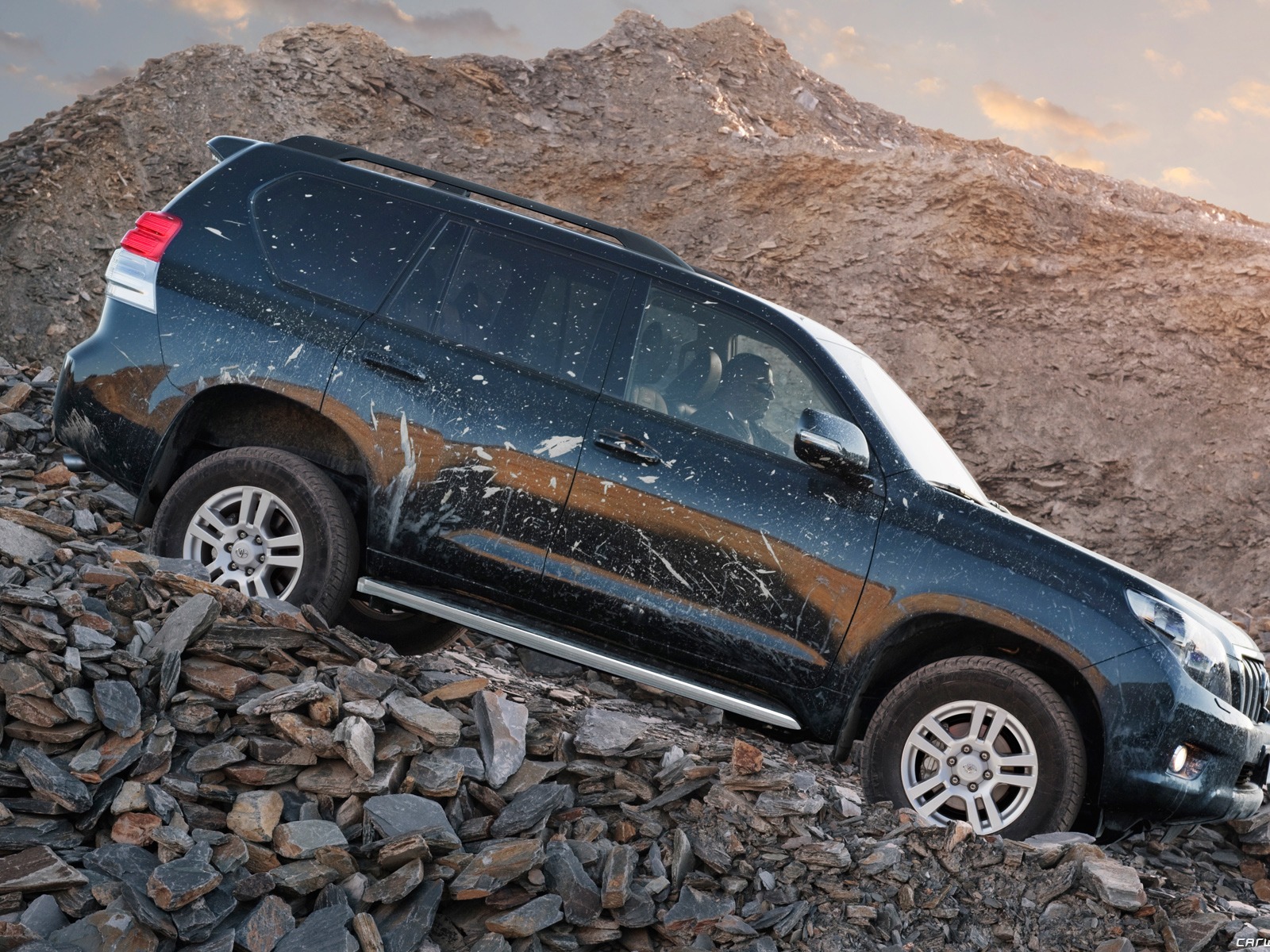 Toyota Land Cruiser Prado - 2009 HD wallpaper #32 - 1600x1200