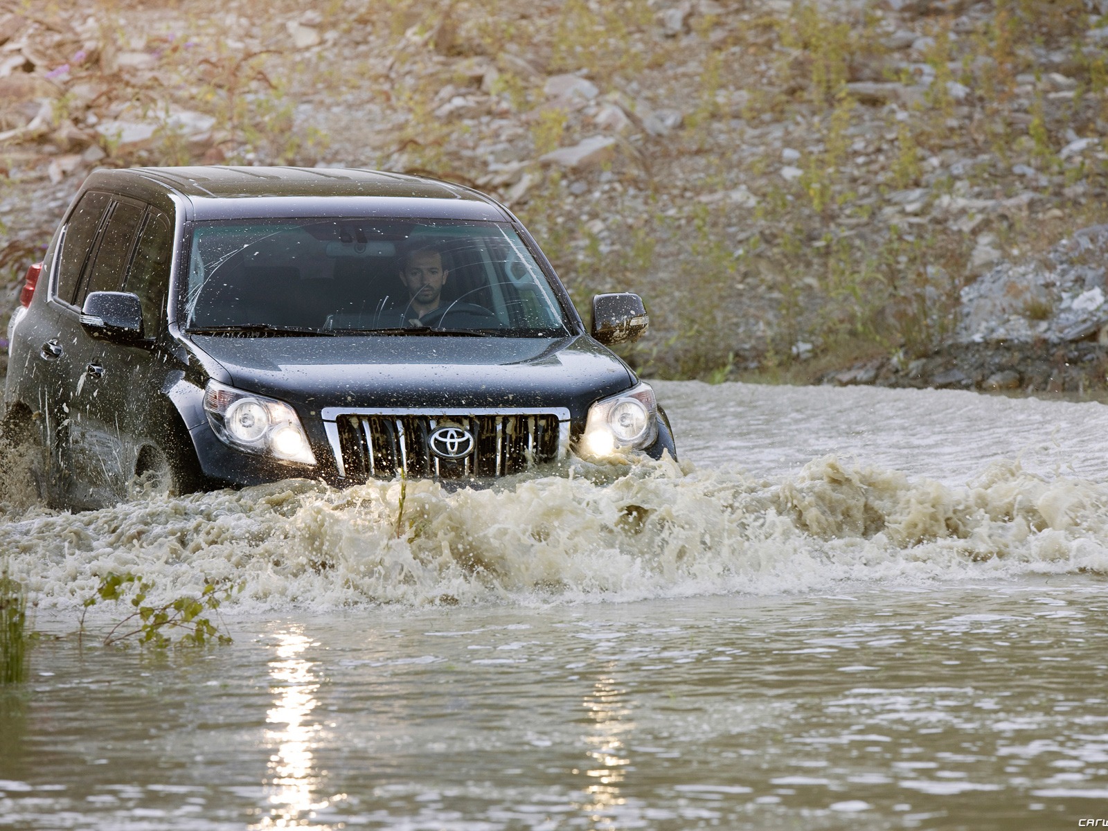 Toyota Land Cruiser Prado - 2009 HD wallpaper #43 - 1600x1200