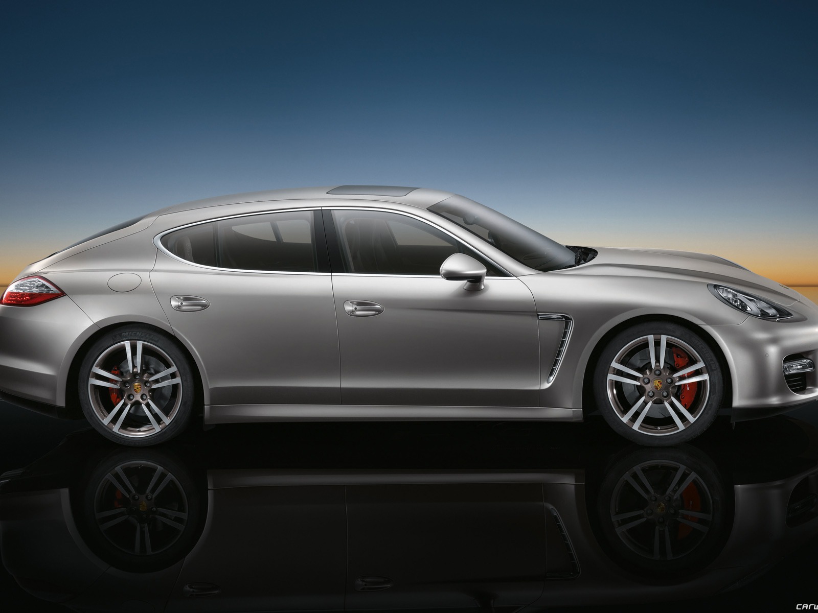 Porsche Panamera Turbo - 2009 HD tapetu #5 - 1600x1200