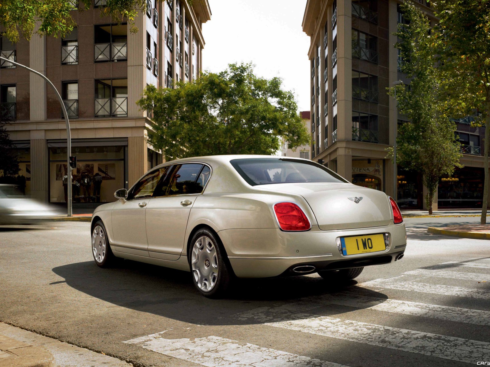 Bentley Continental Flying Spur - 2008 HD fond d'écran #6 - 1600x1200