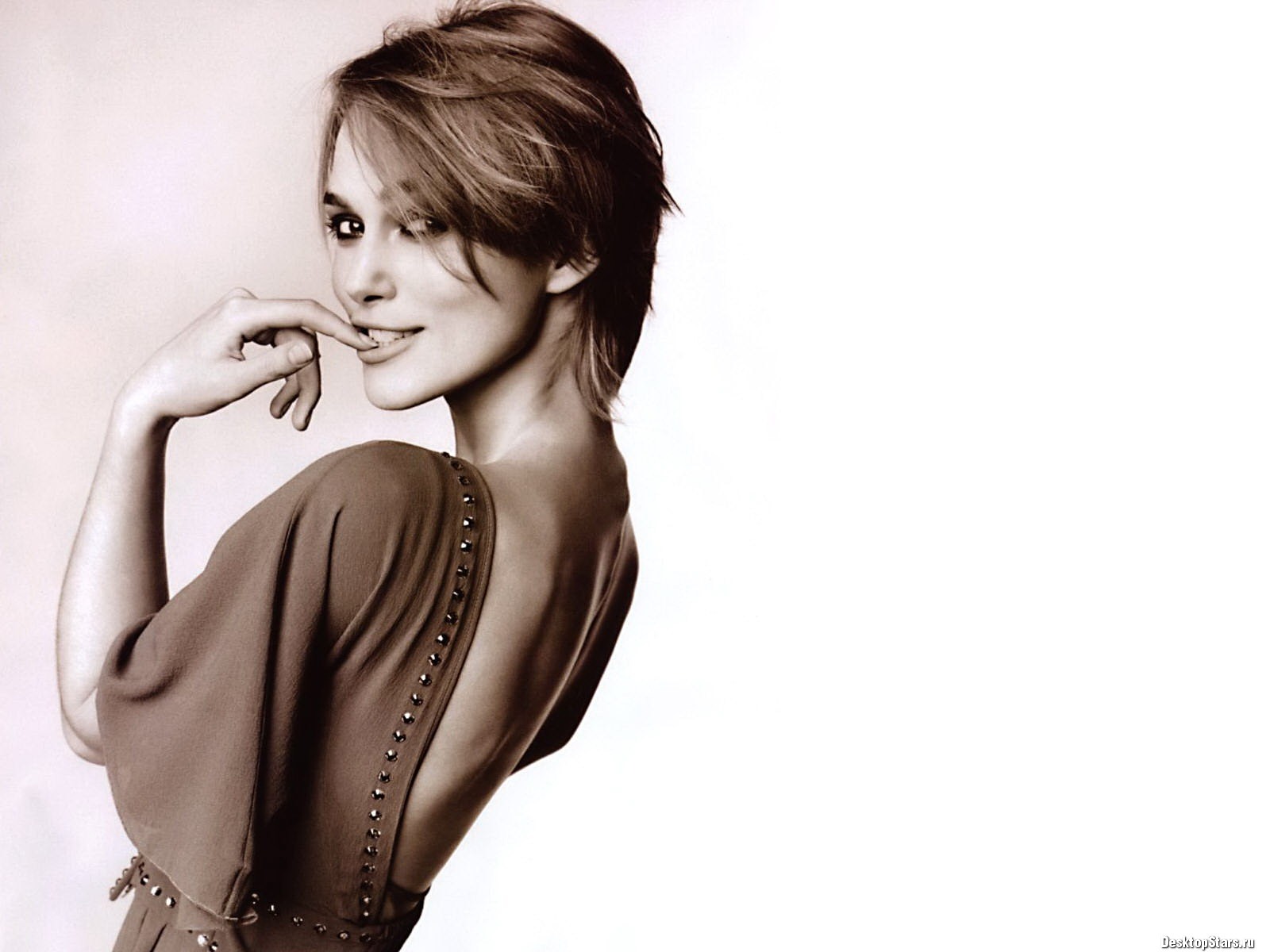 Keira Knightley beautiful wallpaper (3) #34 - 1600x1200